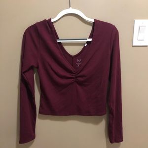 Burgundy long sleeve tee size M